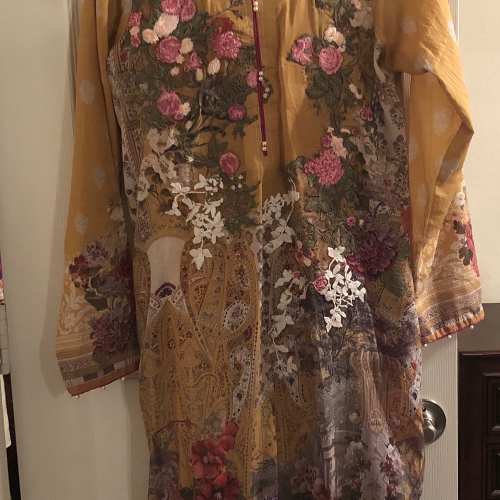 ❌❌SOLD❌❌ - Picture 2 of 4